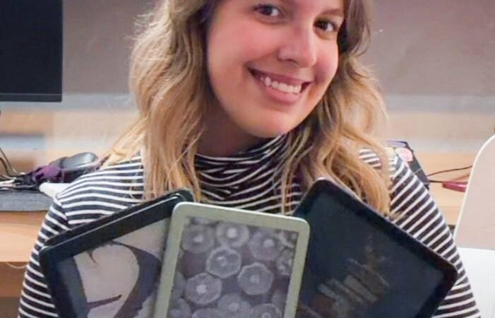 Quando você compra um eBook com mais de um Kindle, ele vai para qual dispositivo?